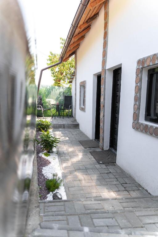 Guesthousea La Fanar